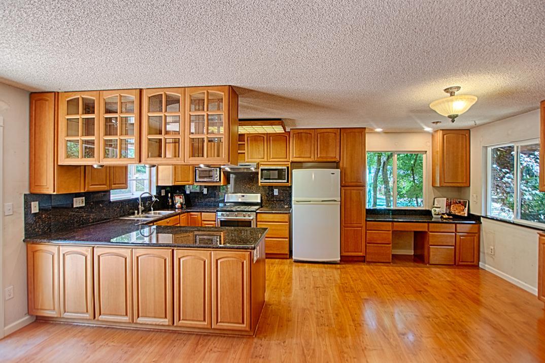 Detail Gallery Image 6 of 27 For 41 Grandview Ave, Felton,  CA 95018 - 4 Beds | 2/1 Baths