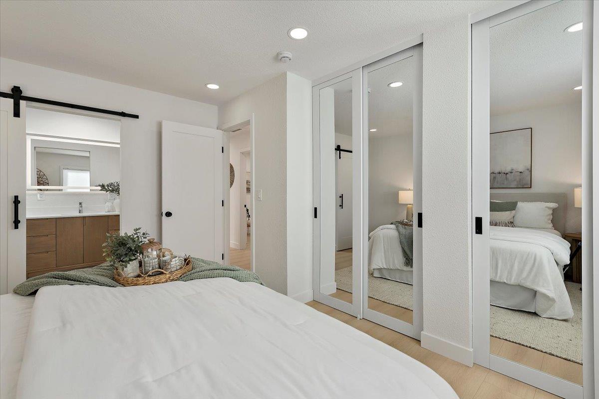 Detail Gallery Image 14 of 21 For 3193 Calzar Dr, San Jose,  CA 95118 - 3 Beds | 2 Baths