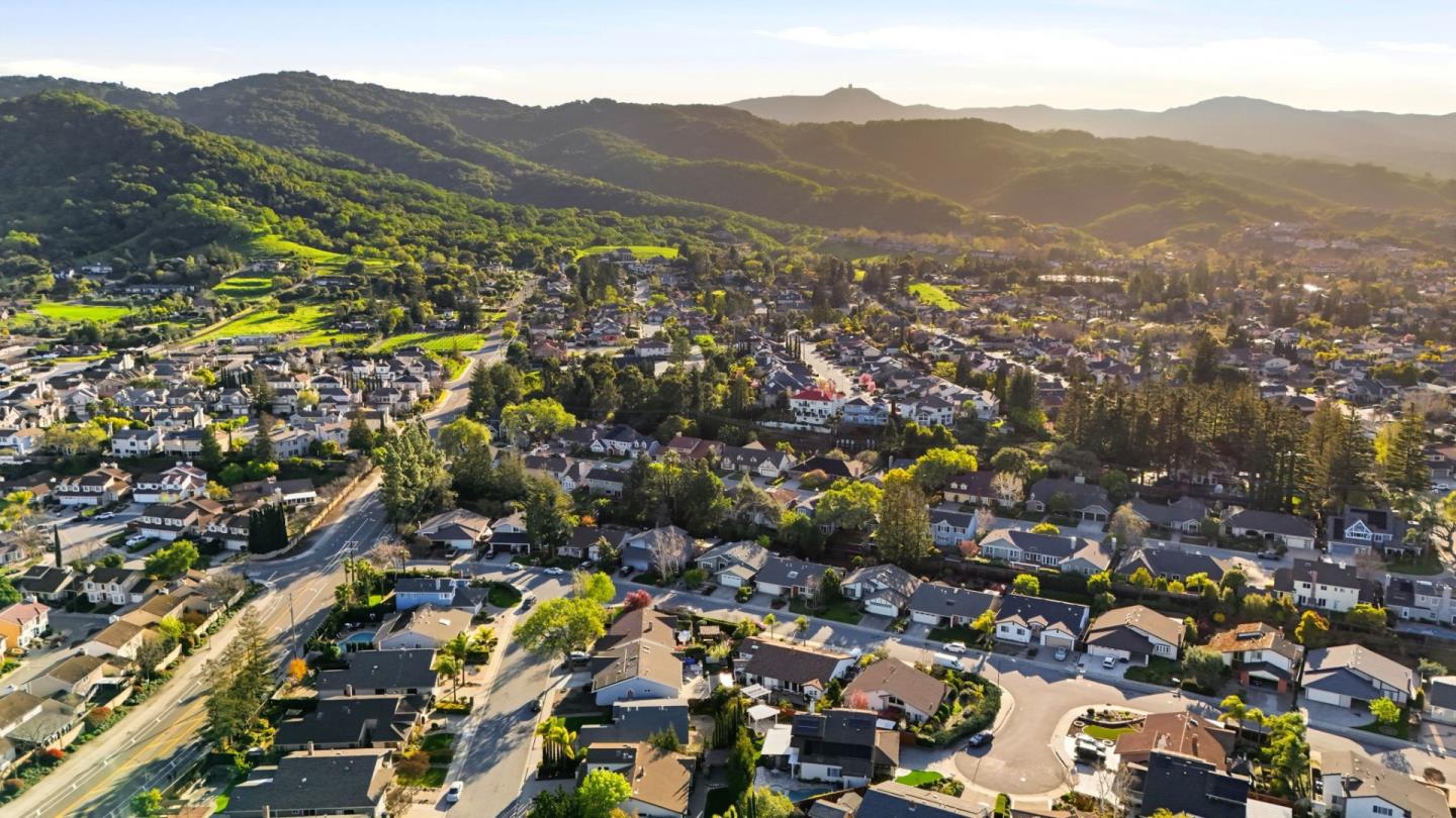 Detail Gallery Image 52 of 52 For 7159 Martwood, San Jose,  CA 95120 - 3 Beds | 2 Baths