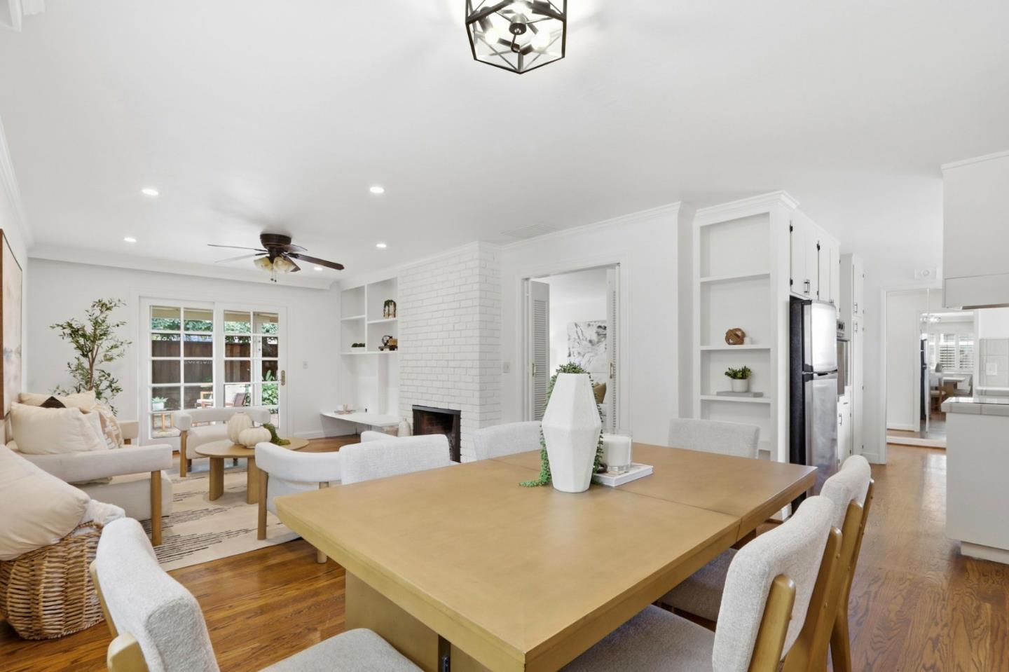 Detail Gallery Image 13 of 32 For 2867 via Carmen, San Jose,  CA 95124 - 3 Beds | 2 Baths