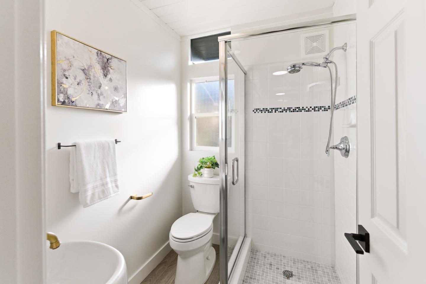 Detail Gallery Image 18 of 40 For 678 Connie Ave, San Mateo,  CA 94402 - 3 Beds | 2 Baths