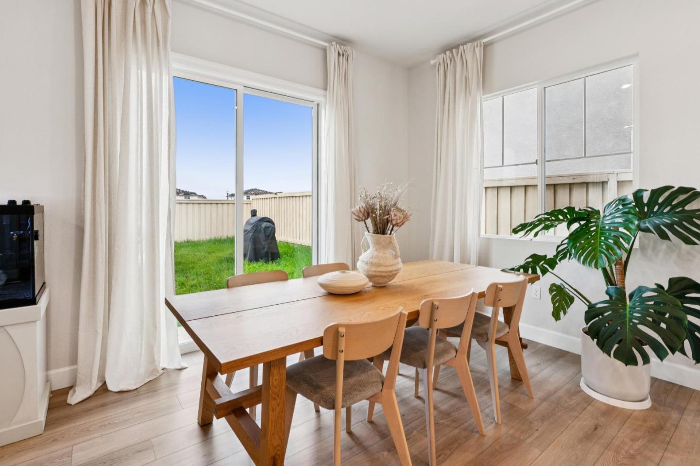 Detail Gallery Image 18 of 44 For 1889 Water St, Brentwood,  CA 94513 - 3 Beds | 2 Baths