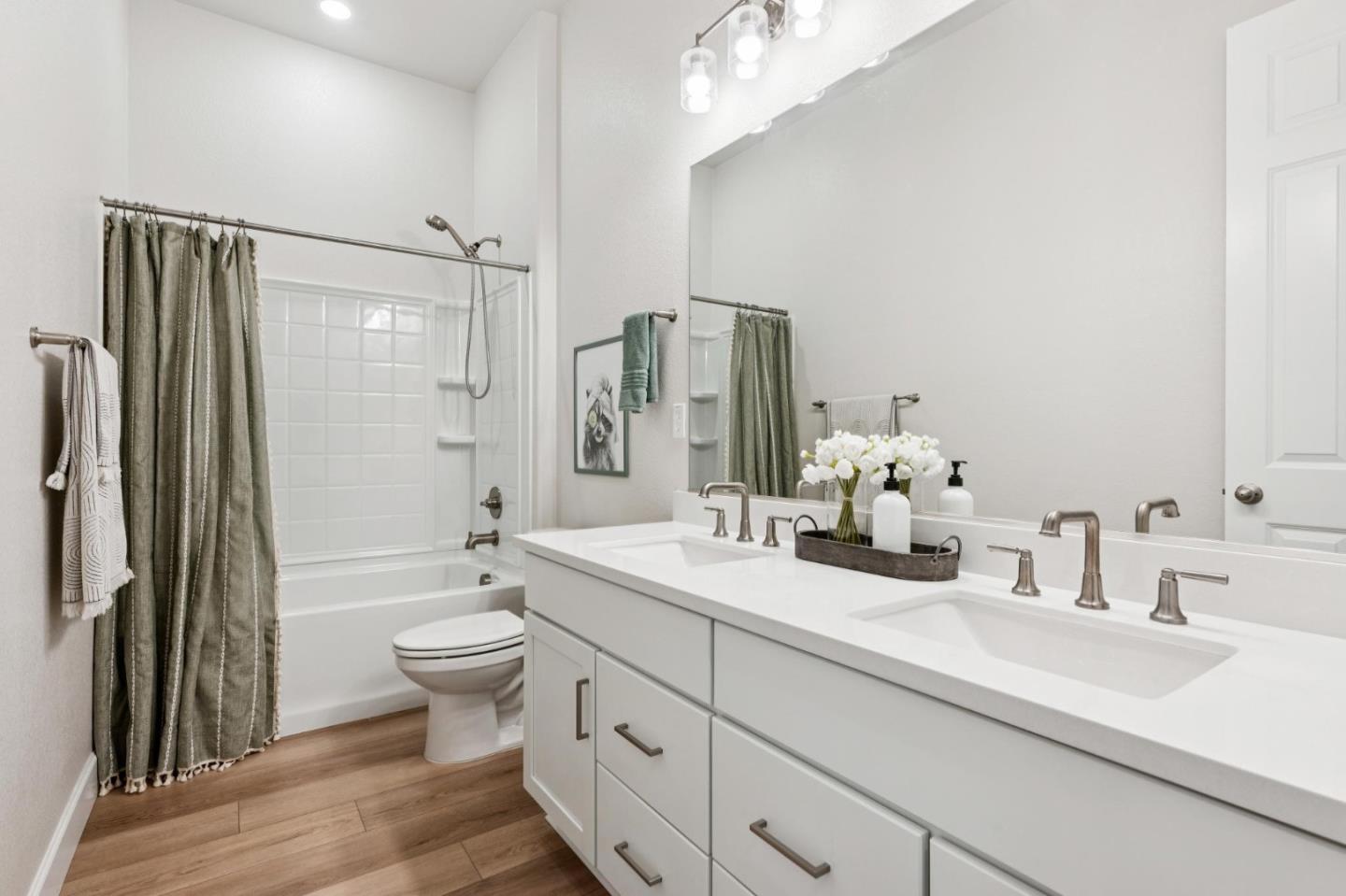 Detail Gallery Image 19 of 44 For 1889 Water St, Brentwood,  CA 94513 - 3 Beds | 2 Baths