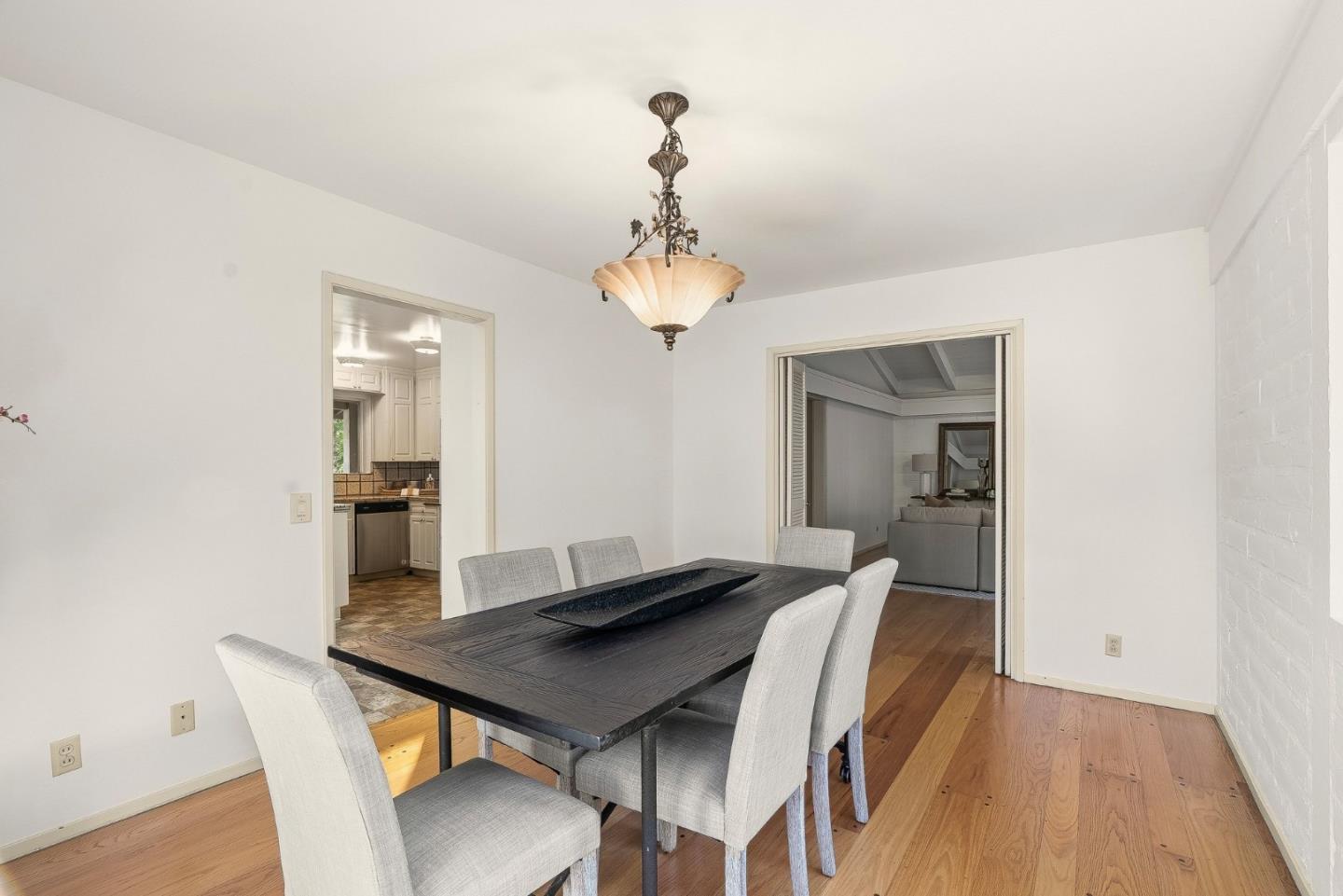 Detail Gallery Image 10 of 30 For 25664 Carmel Knolls Dr, Carmel,  CA 93923 - 3 Beds | 2 Baths