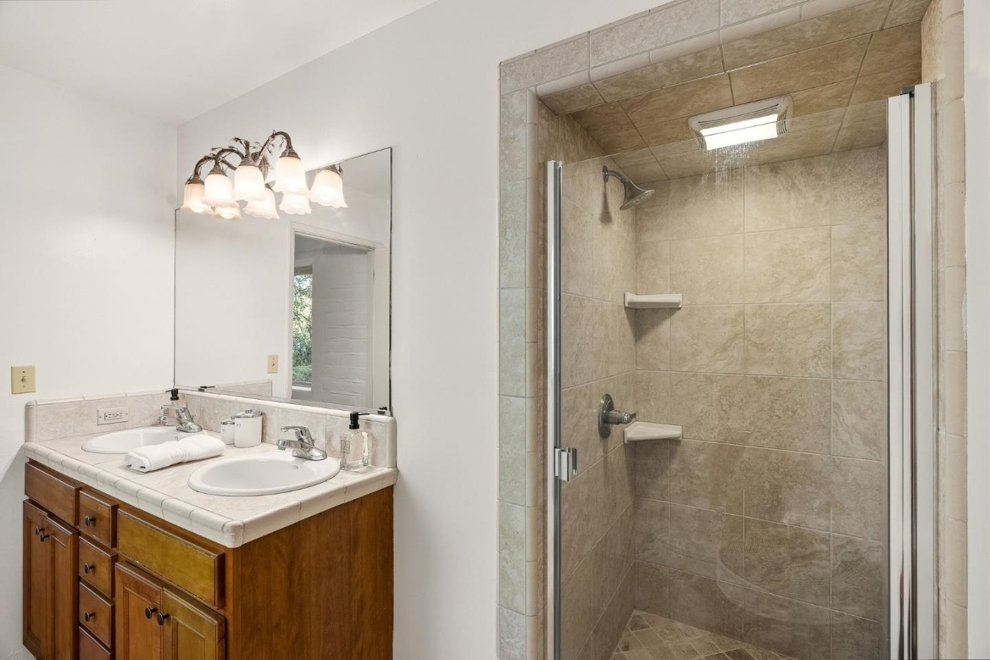 Detail Gallery Image 22 of 30 For 25664 Carmel Knolls Dr, Carmel,  CA 93923 - 3 Beds | 2 Baths