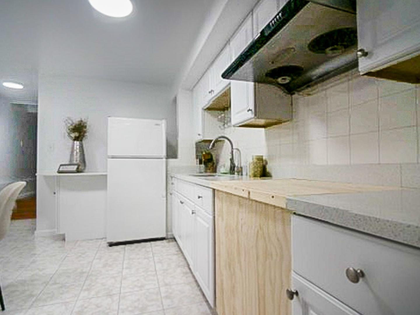 Detail Gallery Image 22 of 38 For 1352 34th Ave, San Francisco,  CA 94122 - 4 Beds | 3/1 Baths