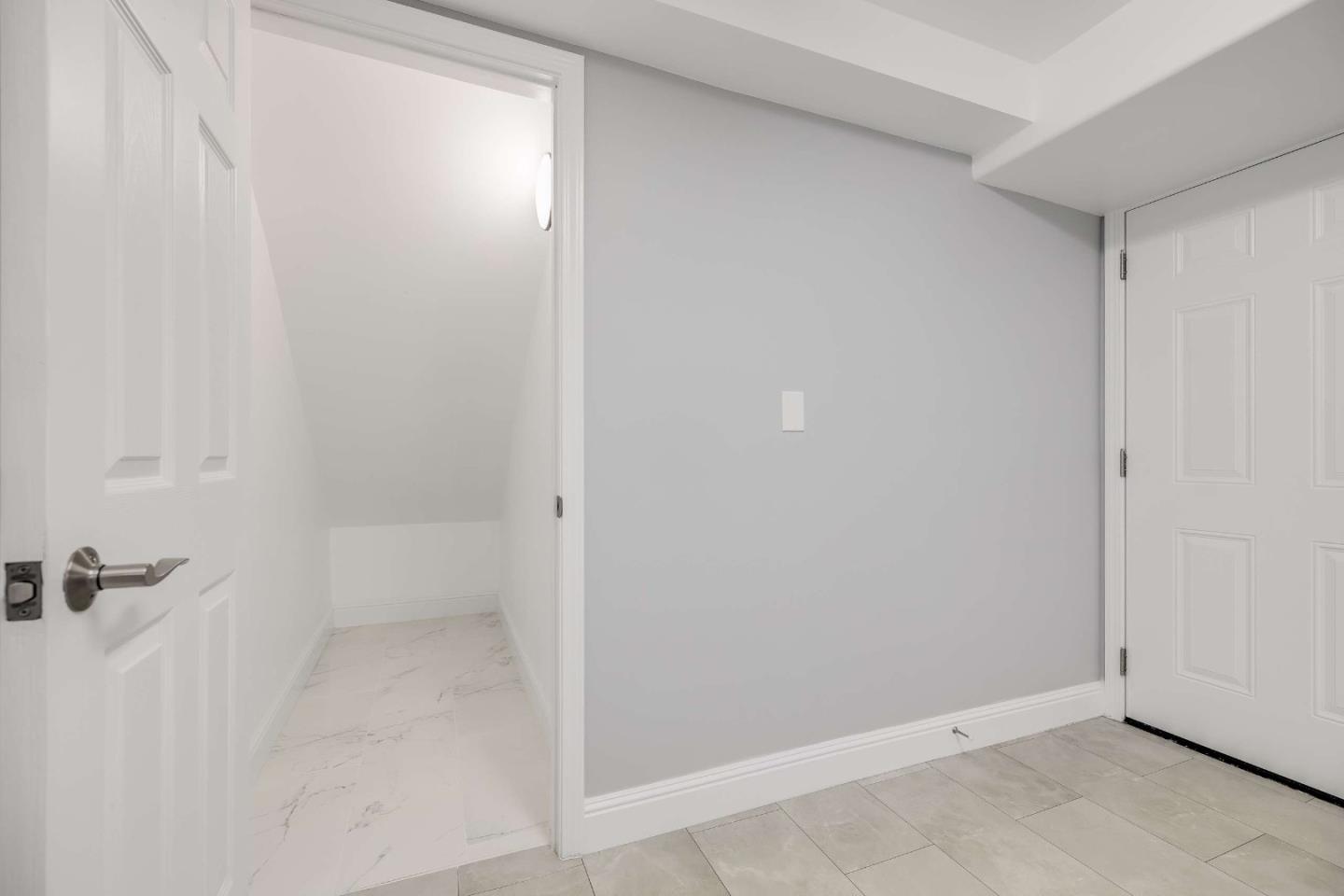 Detail Gallery Image 27 of 38 For 1352 34th Ave, San Francisco,  CA 94122 - 4 Beds | 3/1 Baths