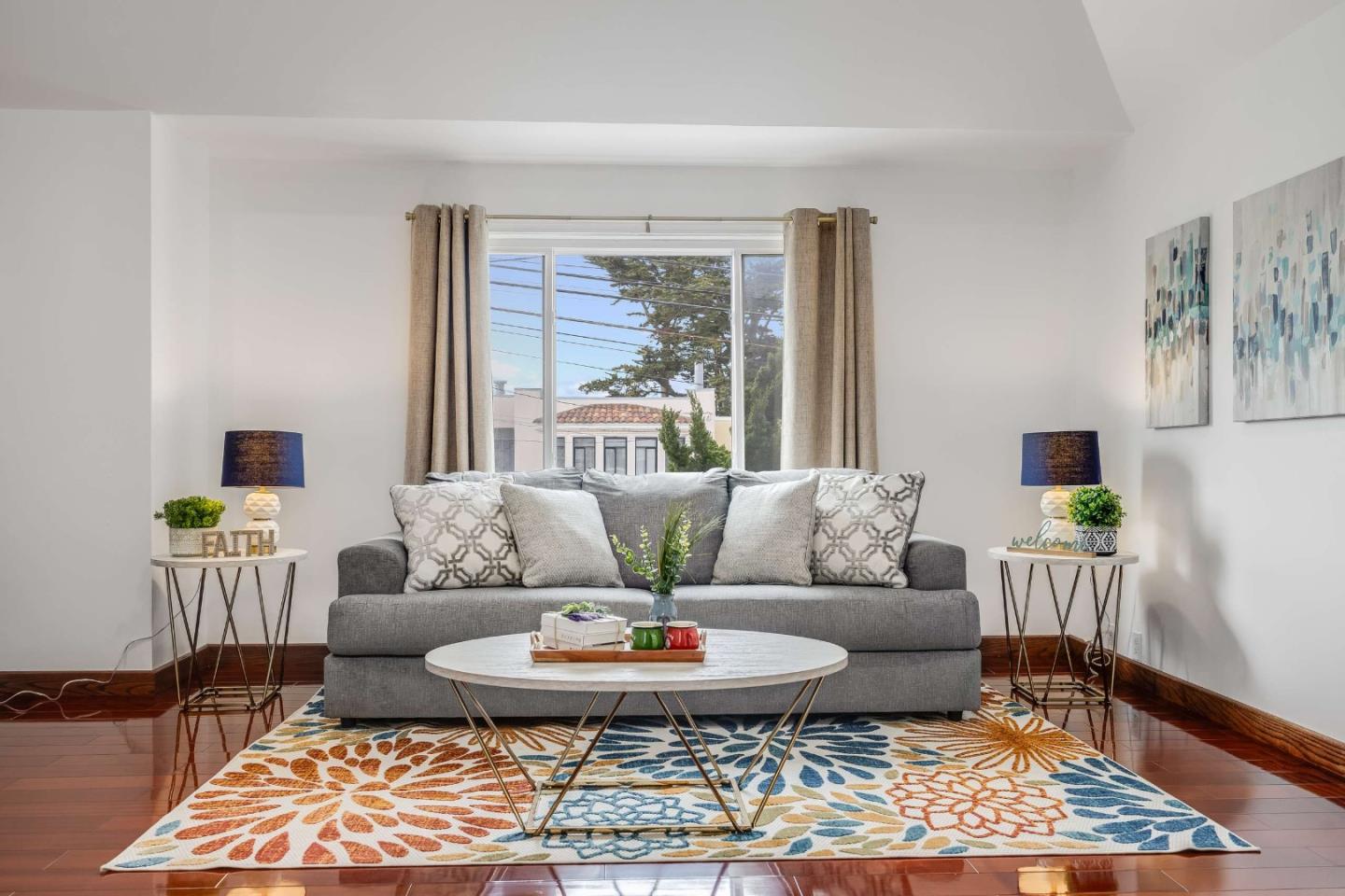 Detail Gallery Image 5 of 38 For 1352 34th Ave, San Francisco,  CA 94122 - 4 Beds | 3/1 Baths