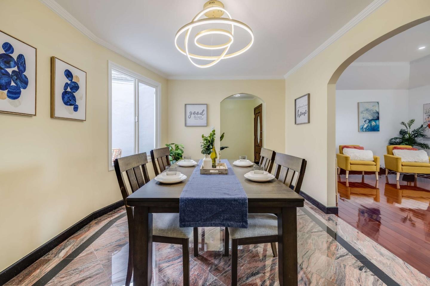 Detail Gallery Image 8 of 38 For 1352 34th Ave, San Francisco,  CA 94122 - 4 Beds | 3/1 Baths