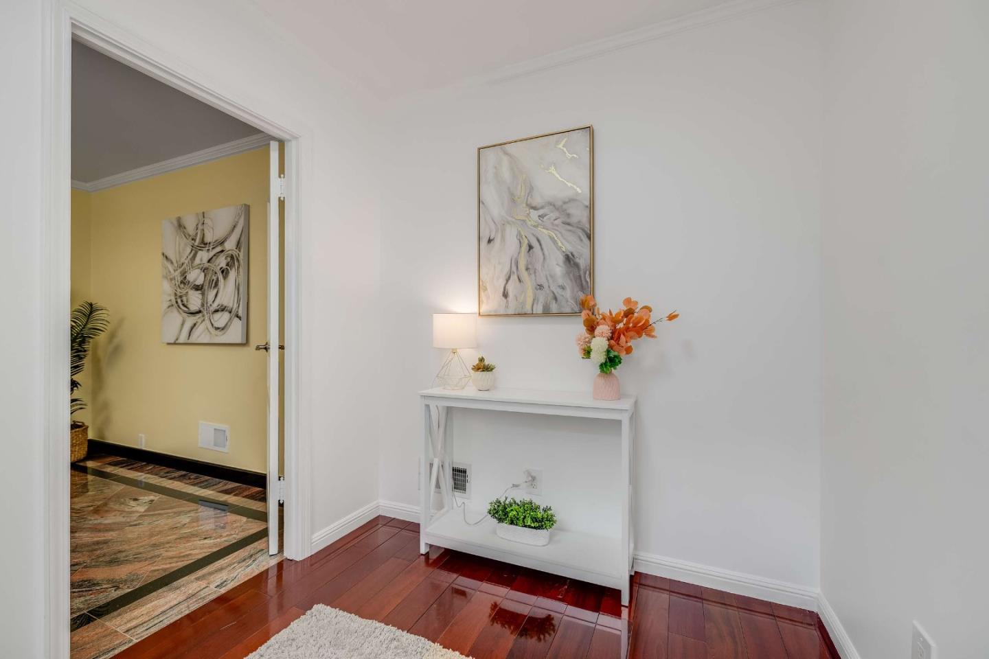 Detail Gallery Image 9 of 38 For 1352 34th Ave, San Francisco,  CA 94122 - 4 Beds | 3/1 Baths