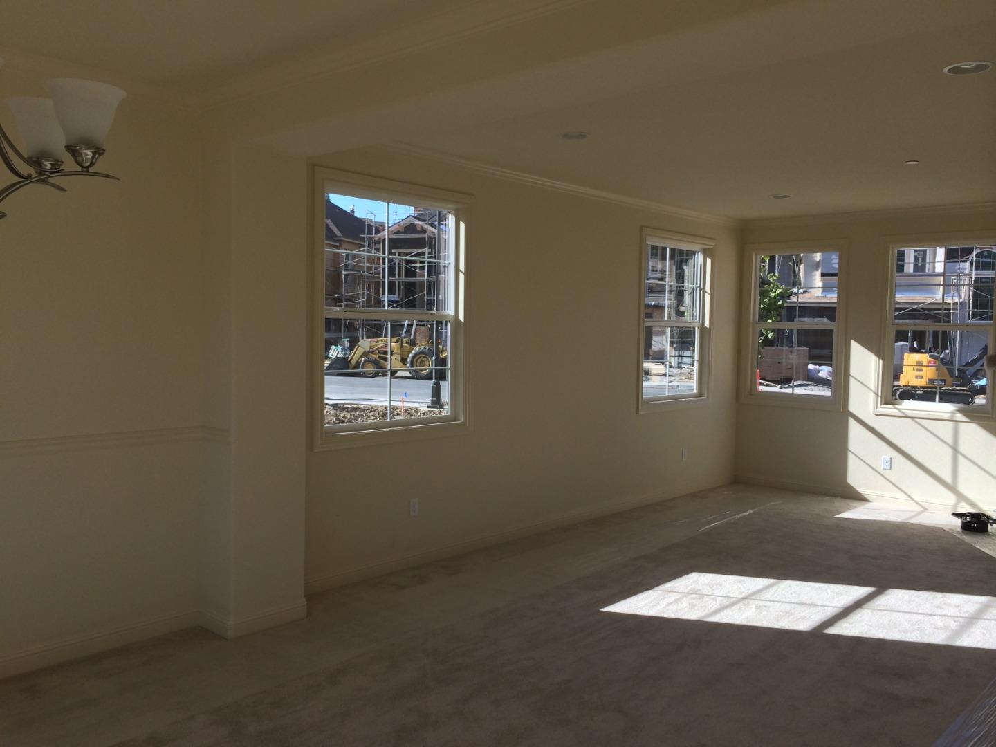 Detail Gallery Image 24 of 40 For Butterweed Ln, Brisbane,  CA 94005 - 5 Beds | 3 Baths