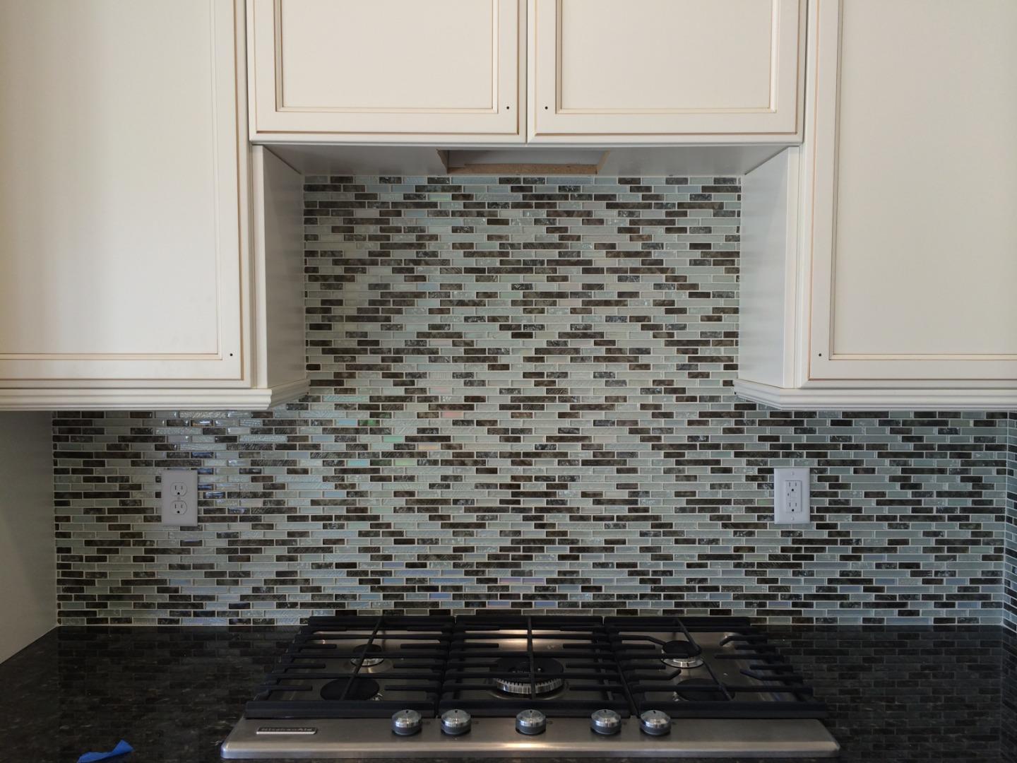 Detail Gallery Image 26 of 40 For Butterweed Ln, Brisbane,  CA 94005 - 5 Beds | 3 Baths