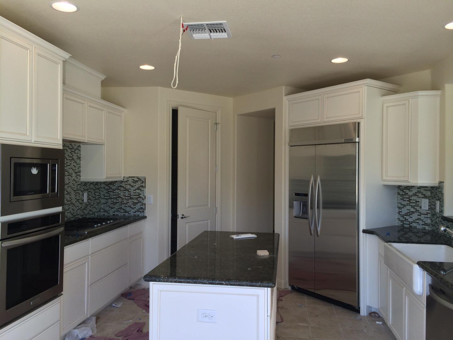 Detail Gallery Image 28 of 40 For Butterweed Ln, Brisbane,  CA 94005 - 5 Beds | 3 Baths