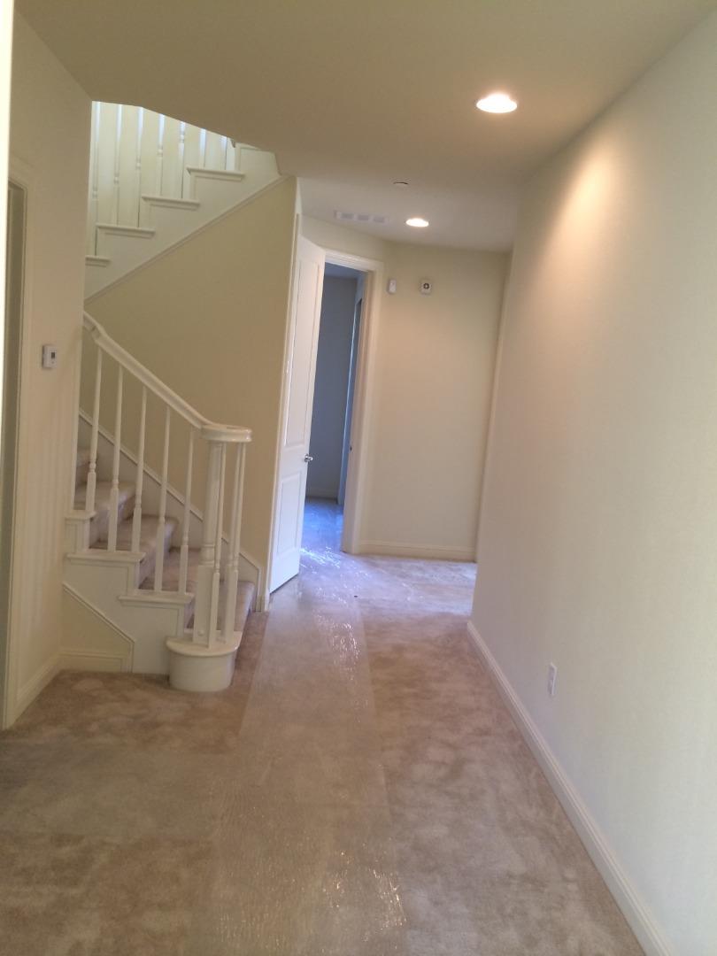 Detail Gallery Image 32 of 40 For Butterweed Ln, Brisbane,  CA 94005 - 5 Beds | 3 Baths