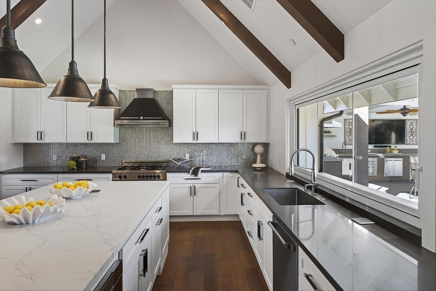 Detail Gallery Image 12 of 62 For 2241 Dry Creek Rd, San Jose,  CA 95124 - 5 Beds | 5/1 Baths