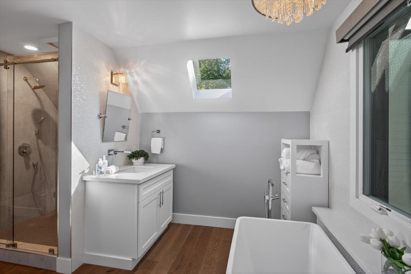 Detail Gallery Image 29 of 62 For 2241 Dry Creek Rd, San Jose,  CA 95124 - 5 Beds | 5/1 Baths