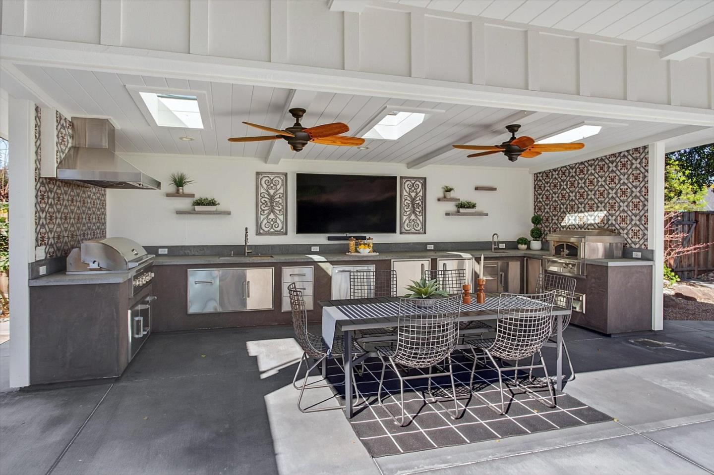 Detail Gallery Image 49 of 62 For 2241 Dry Creek Rd, San Jose,  CA 95124 - 5 Beds | 5/1 Baths