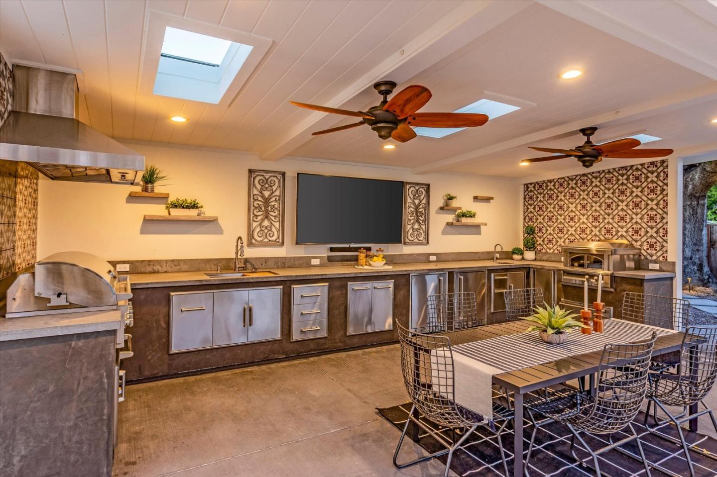 Detail Gallery Image 56 of 62 For 2241 Dry Creek Rd, San Jose,  CA 95124 - 5 Beds | 5/1 Baths