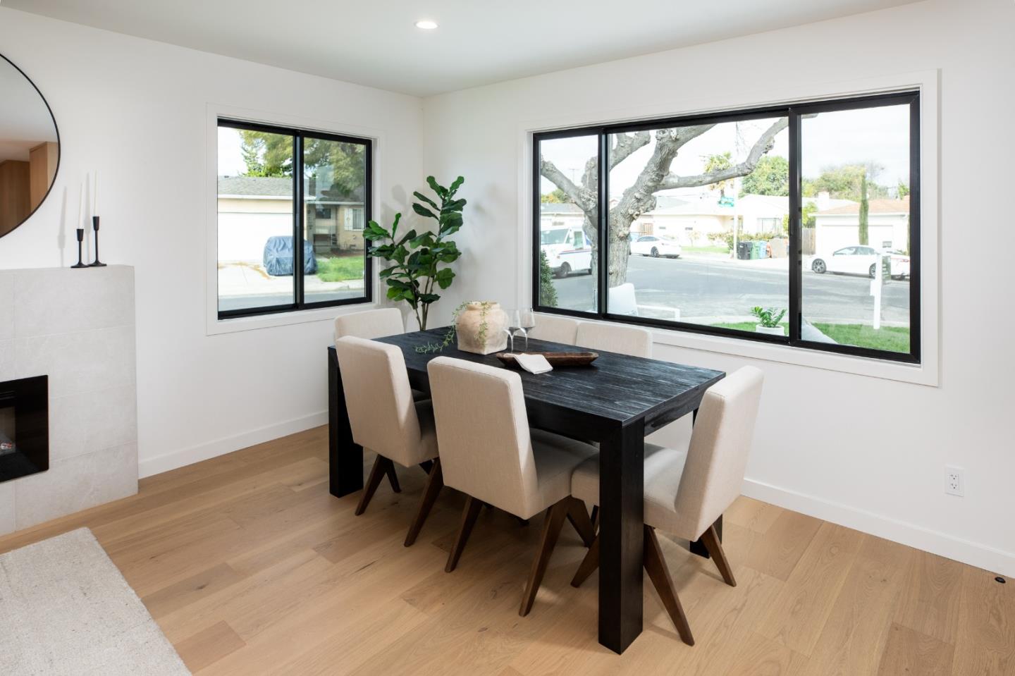 Detail Gallery Image 11 of 43 For 1991 Santa Inez Ct, Santa Clara,  CA 95051 - 4 Beds | 3 Baths