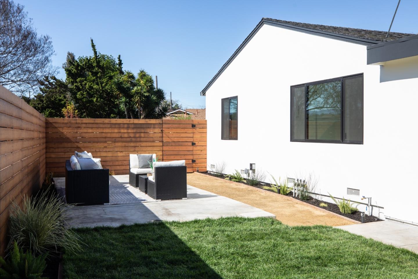 Detail Gallery Image 39 of 43 For 1991 Santa Inez Ct, Santa Clara,  CA 95051 - 4 Beds | 3 Baths