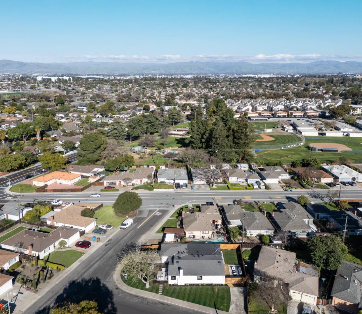 Detail Gallery Image 42 of 43 For 1991 Santa Inez Ct, Santa Clara,  CA 95051 - 4 Beds | 3 Baths