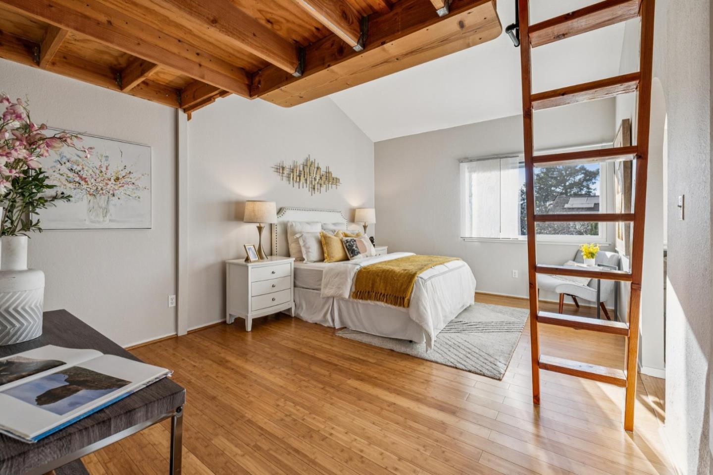 Detail Gallery Image 19 of 42 For 146 Albacore Ln, Foster City,  CA 94404 - 3 Beds | 2/1 Baths