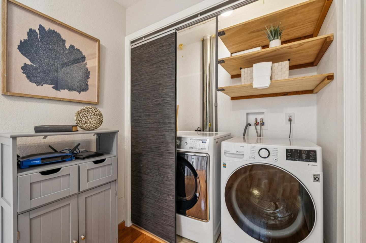 Detail Gallery Image 33 of 42 For 146 Albacore Ln, Foster City,  CA 94404 - 3 Beds | 2/1 Baths