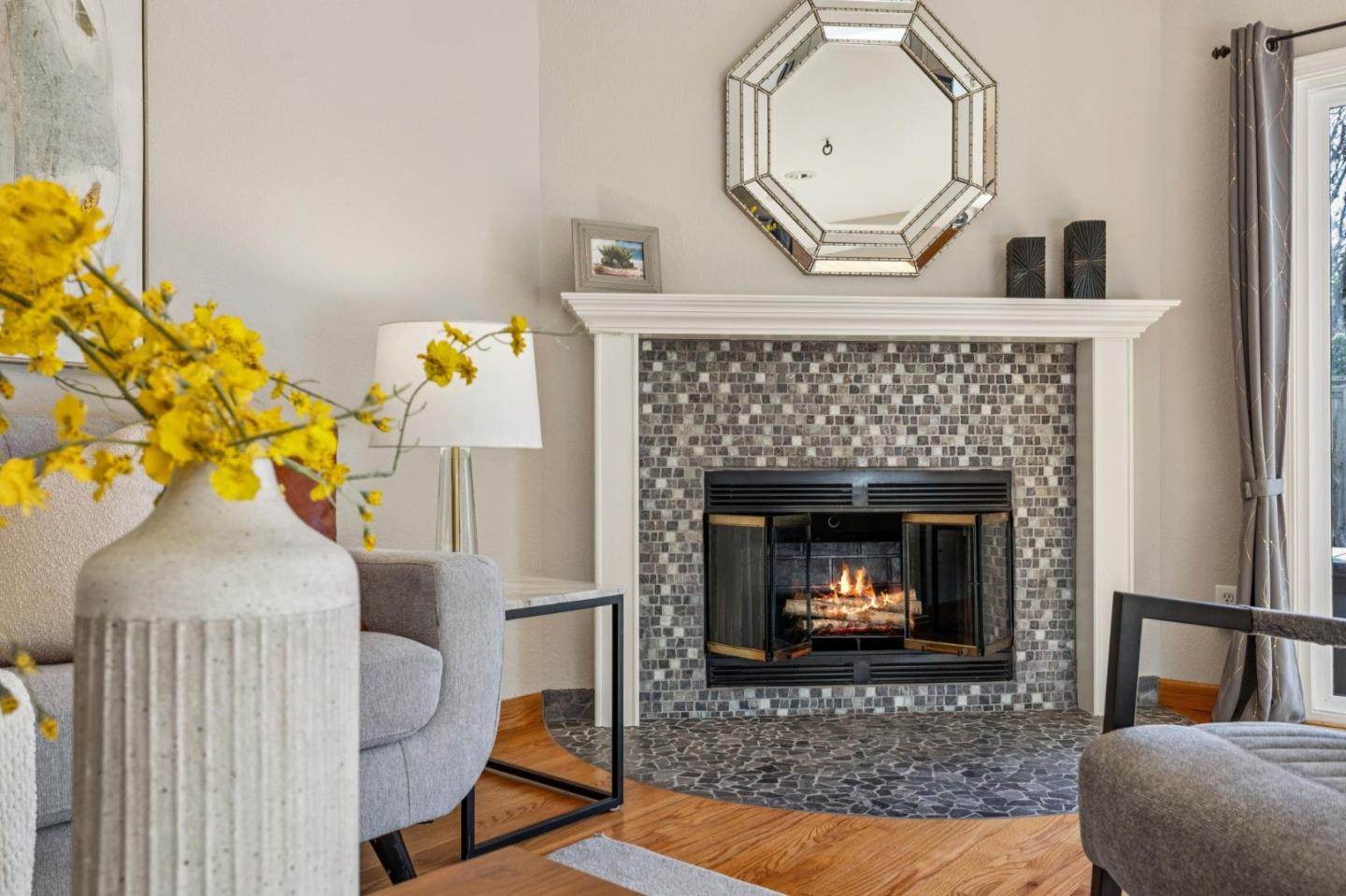 Detail Gallery Image 7 of 42 For 146 Albacore Ln, Foster City,  CA 94404 - 3 Beds | 2/1 Baths