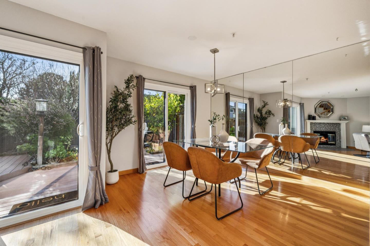 Detail Gallery Image 9 of 42 For 146 Albacore Ln, Foster City,  CA 94404 - 3 Beds | 2/1 Baths