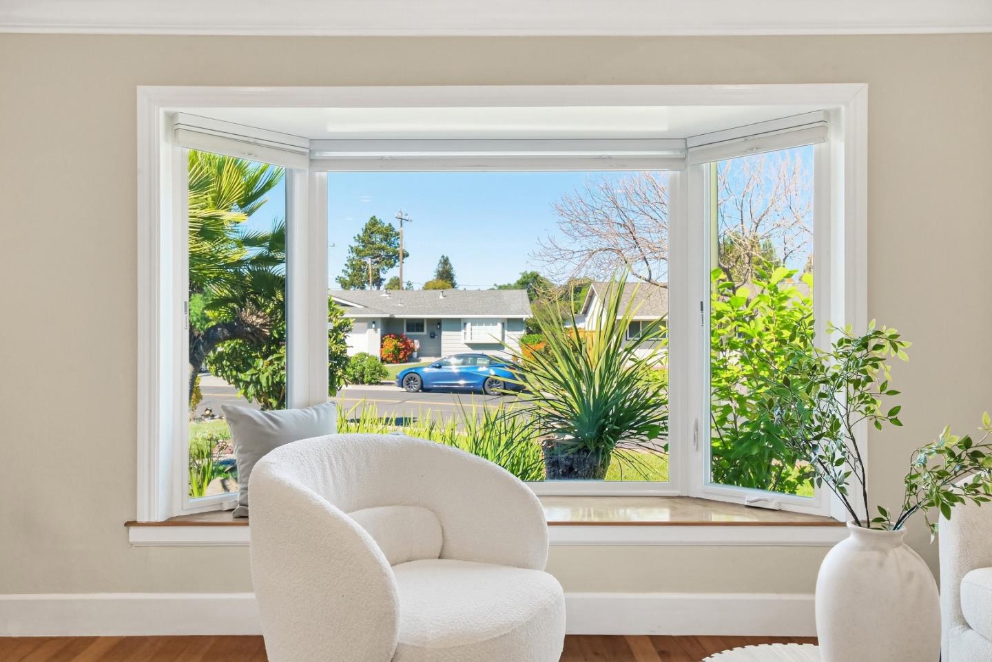 Detail Gallery Image 3 of 45 For 1010 Springfield Dr, Campbell,  CA 95008 - 5 Beds | 4 Baths