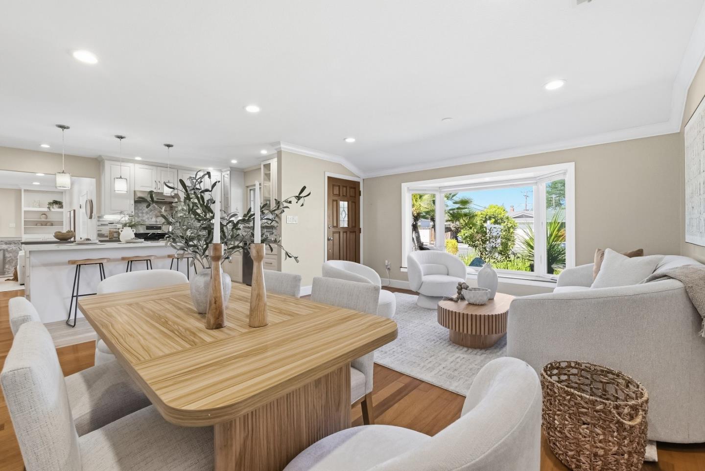 Detail Gallery Image 7 of 45 For 1010 Springfield Dr, Campbell,  CA 95008 - 5 Beds | 4 Baths