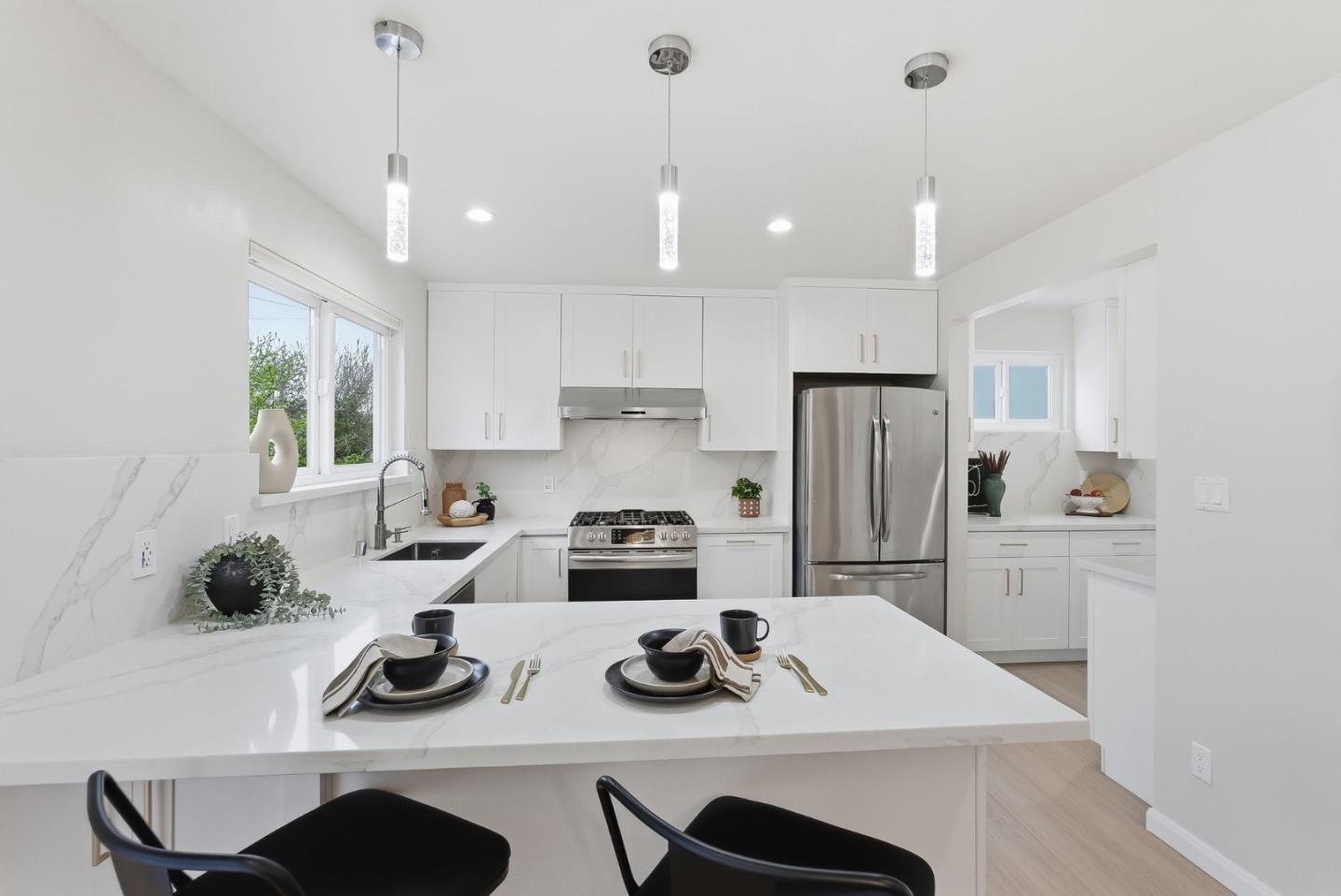 Detail Gallery Image 23 of 62 For 356 Firecrest Ave, Pacifica,  CA 94044 - 4 Beds | 2/1 Baths