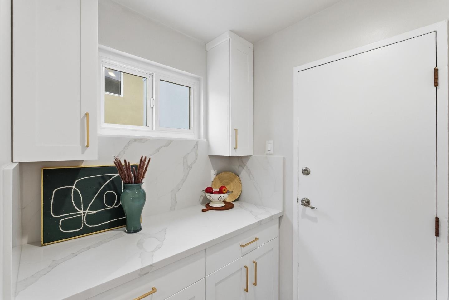 Detail Gallery Image 28 of 62 For 356 Firecrest Ave, Pacifica,  CA 94044 - 4 Beds | 2/1 Baths
