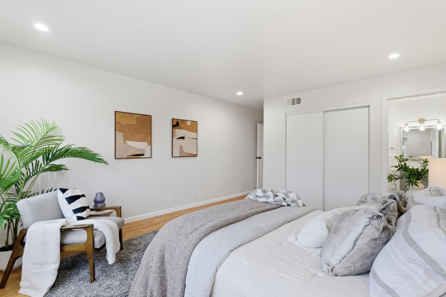 Detail Gallery Image 41 of 62 For 356 Firecrest Ave, Pacifica,  CA 94044 - 4 Beds | 2/1 Baths