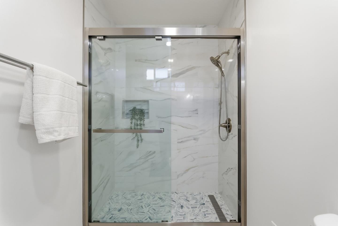 Detail Gallery Image 44 of 62 For 356 Firecrest Ave, Pacifica,  CA 94044 - 4 Beds | 2/1 Baths