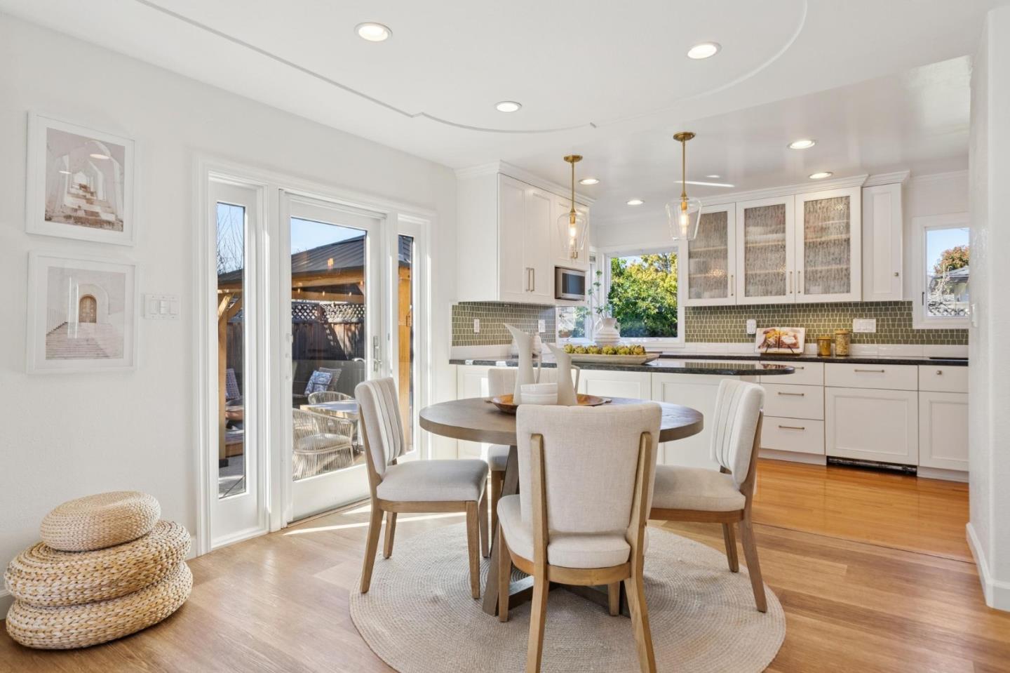 Detail Gallery Image 13 of 85 For 1641 Isabel Dr, San Jose,  CA 95125 - 3 Beds | 2/1 Baths