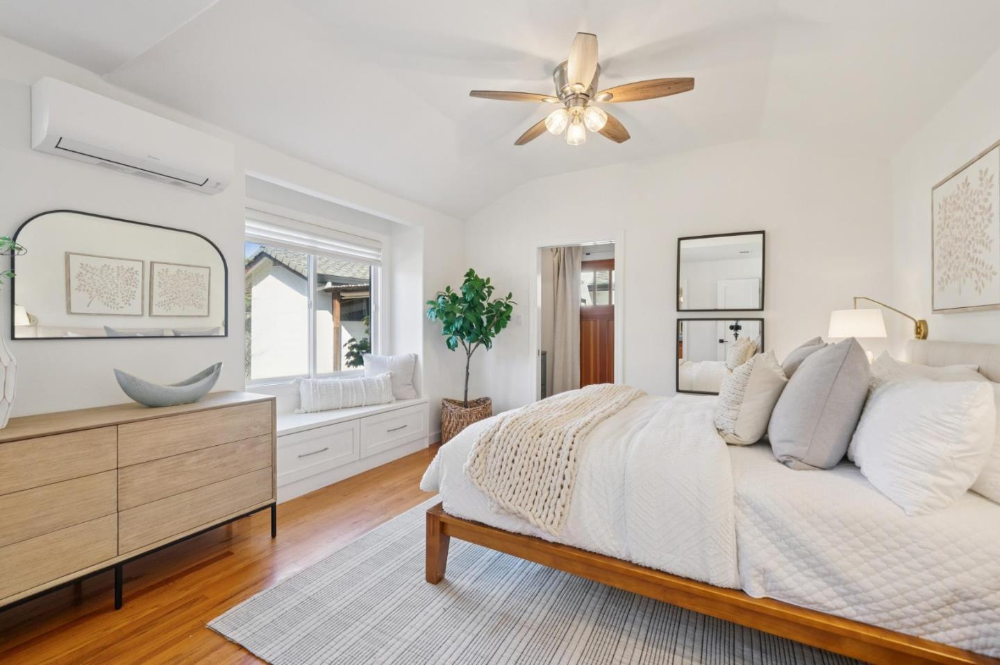 Detail Gallery Image 26 of 85 For 1641 Isabel Dr, San Jose,  CA 95125 - 3 Beds | 2/1 Baths