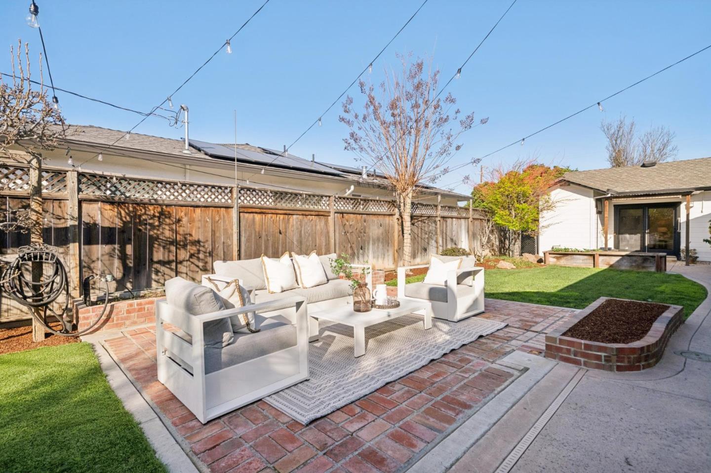 Detail Gallery Image 43 of 85 For 1641 Isabel Dr, San Jose,  CA 95125 - 3 Beds | 2/1 Baths