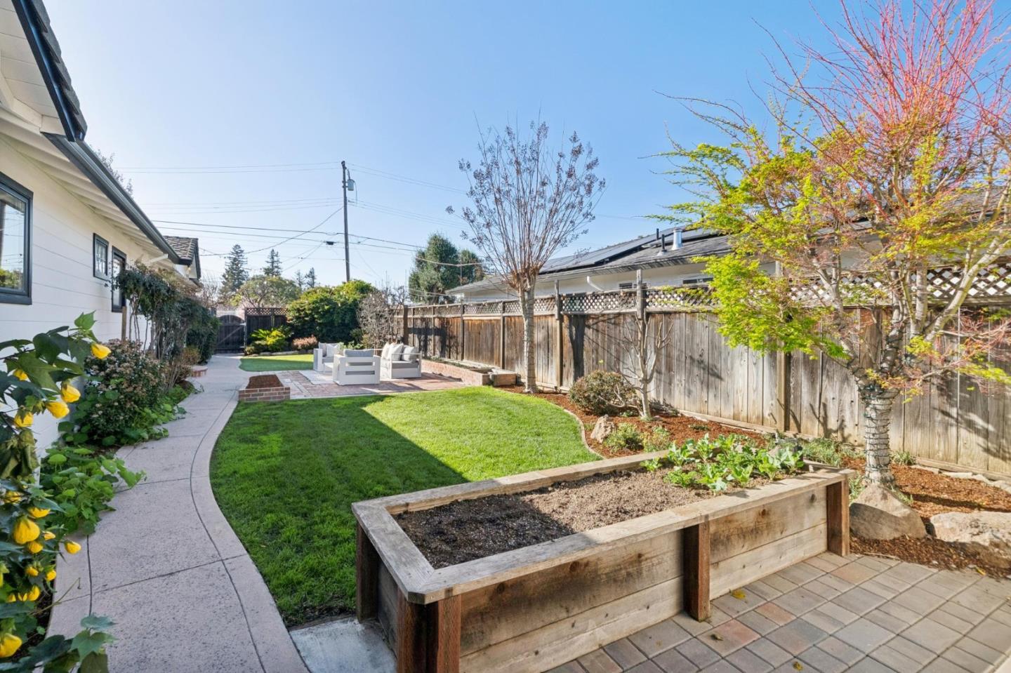 Detail Gallery Image 48 of 85 For 1641 Isabel Dr, San Jose,  CA 95125 - 3 Beds | 2/1 Baths