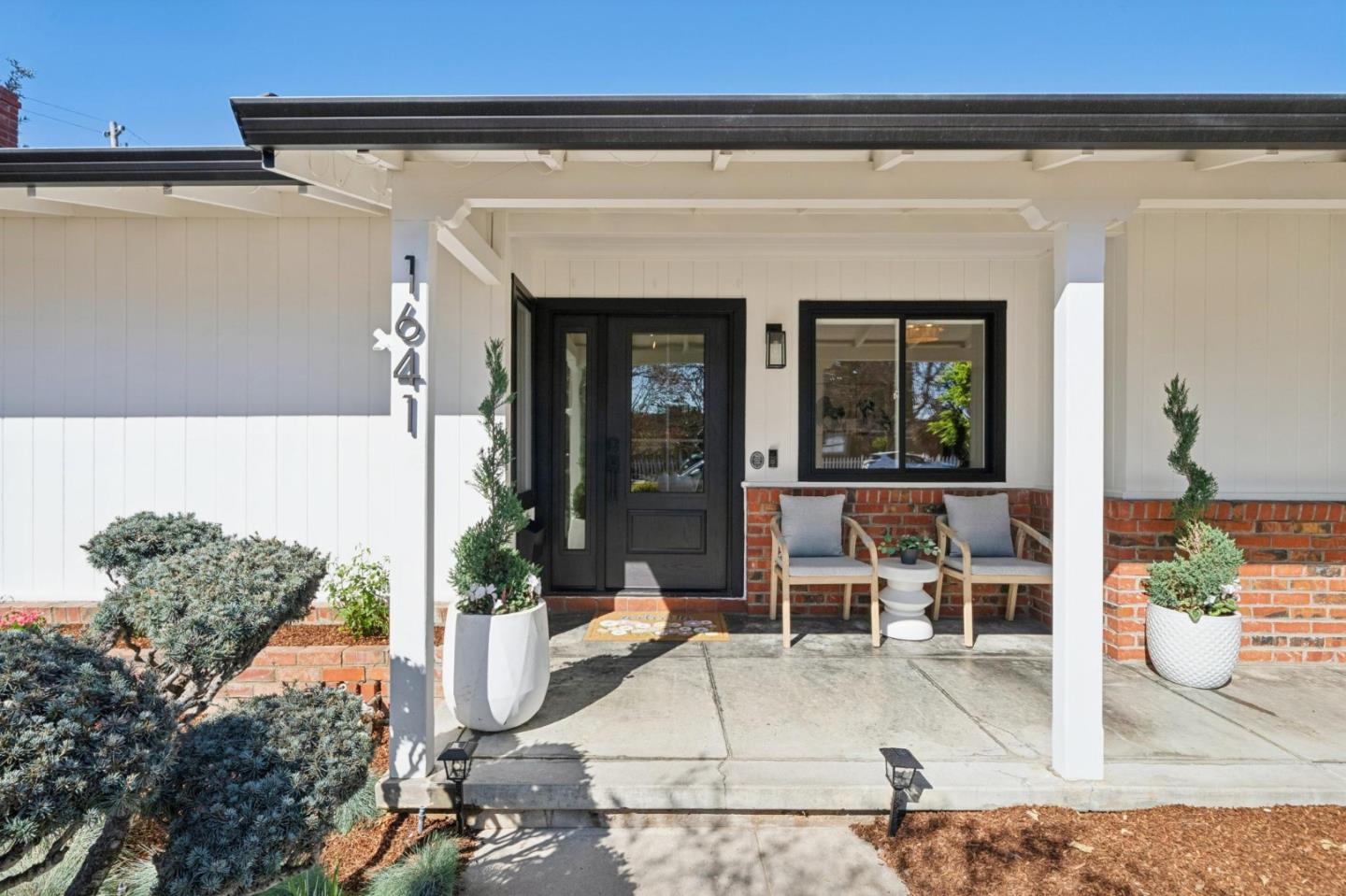 Detail Gallery Image 7 of 85 For 1641 Isabel Dr, San Jose,  CA 95125 - 3 Beds | 2/1 Baths