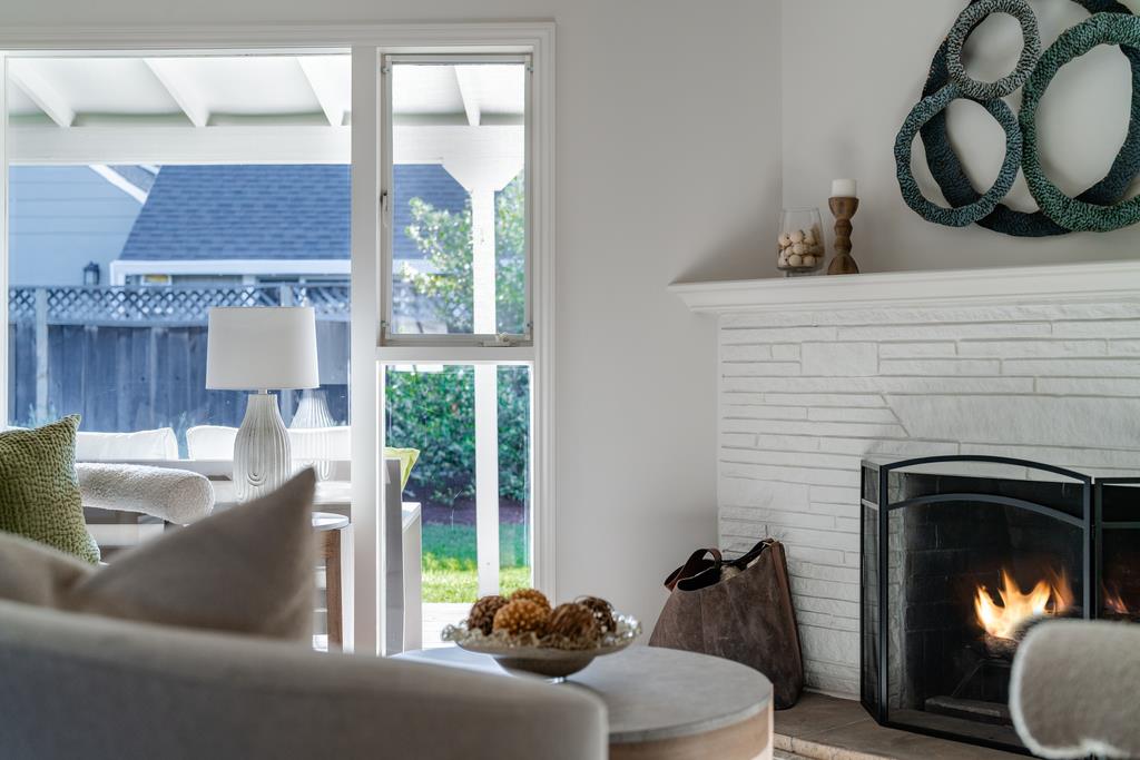 Detail Gallery Image 11 of 63 For 11891 Brookglen Dr, Saratoga,  CA 95070 - 3 Beds | 2/1 Baths