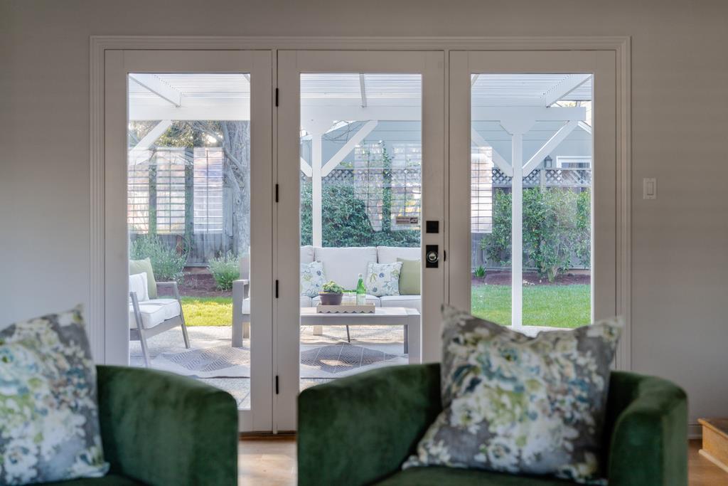 Detail Gallery Image 32 of 63 For 11891 Brookglen Dr, Saratoga,  CA 95070 - 3 Beds | 2/1 Baths