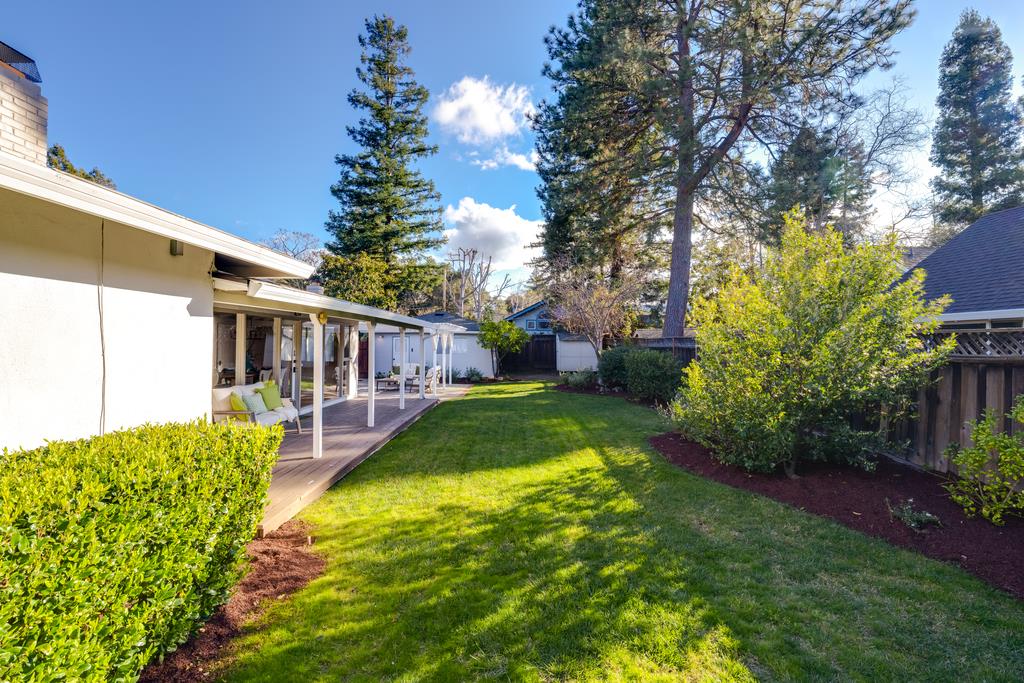 Detail Gallery Image 48 of 63 For 11891 Brookglen Dr, Saratoga,  CA 95070 - 3 Beds | 2/1 Baths