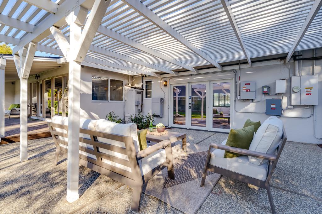 Detail Gallery Image 52 of 63 For 11891 Brookglen Dr, Saratoga,  CA 95070 - 3 Beds | 2/1 Baths