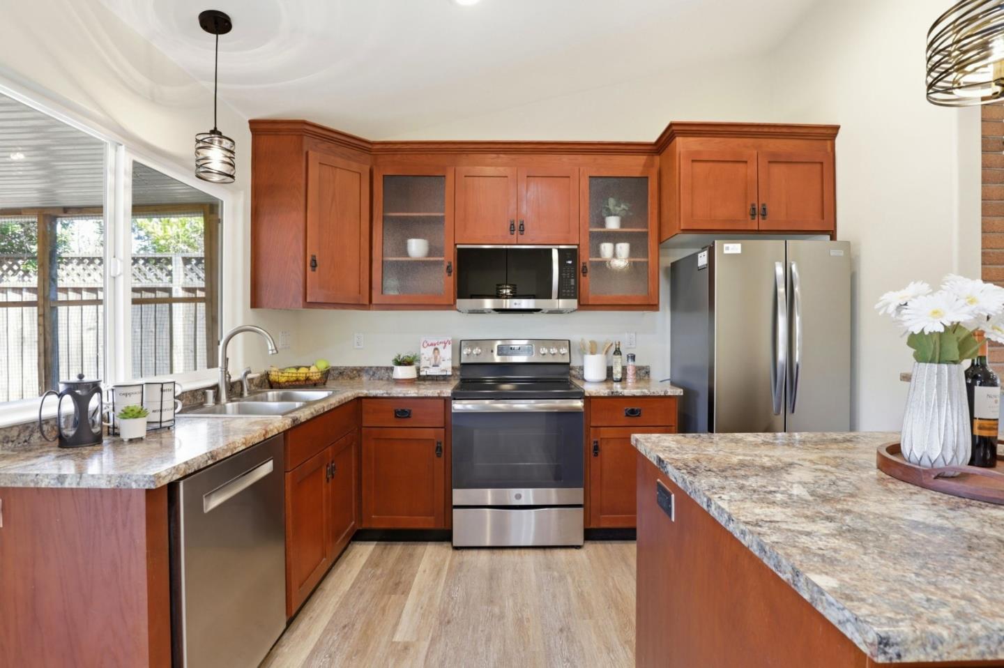 Detail Gallery Image 12 of 36 For 6964 Polvadero Dr, San Jose,  CA 95119 - 3 Beds | 2 Baths