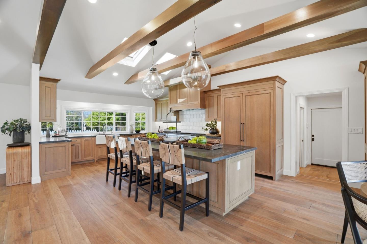 Detail Gallery Image 11 of 91 For 86 Central Ave, Los Gatos,  CA 95030 - 5 Beds | 4/1 Baths