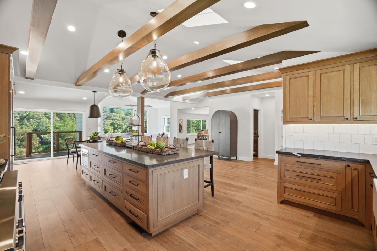 Detail Gallery Image 13 of 91 For 86 Central Ave, Los Gatos,  CA 95030 - 5 Beds | 4/1 Baths