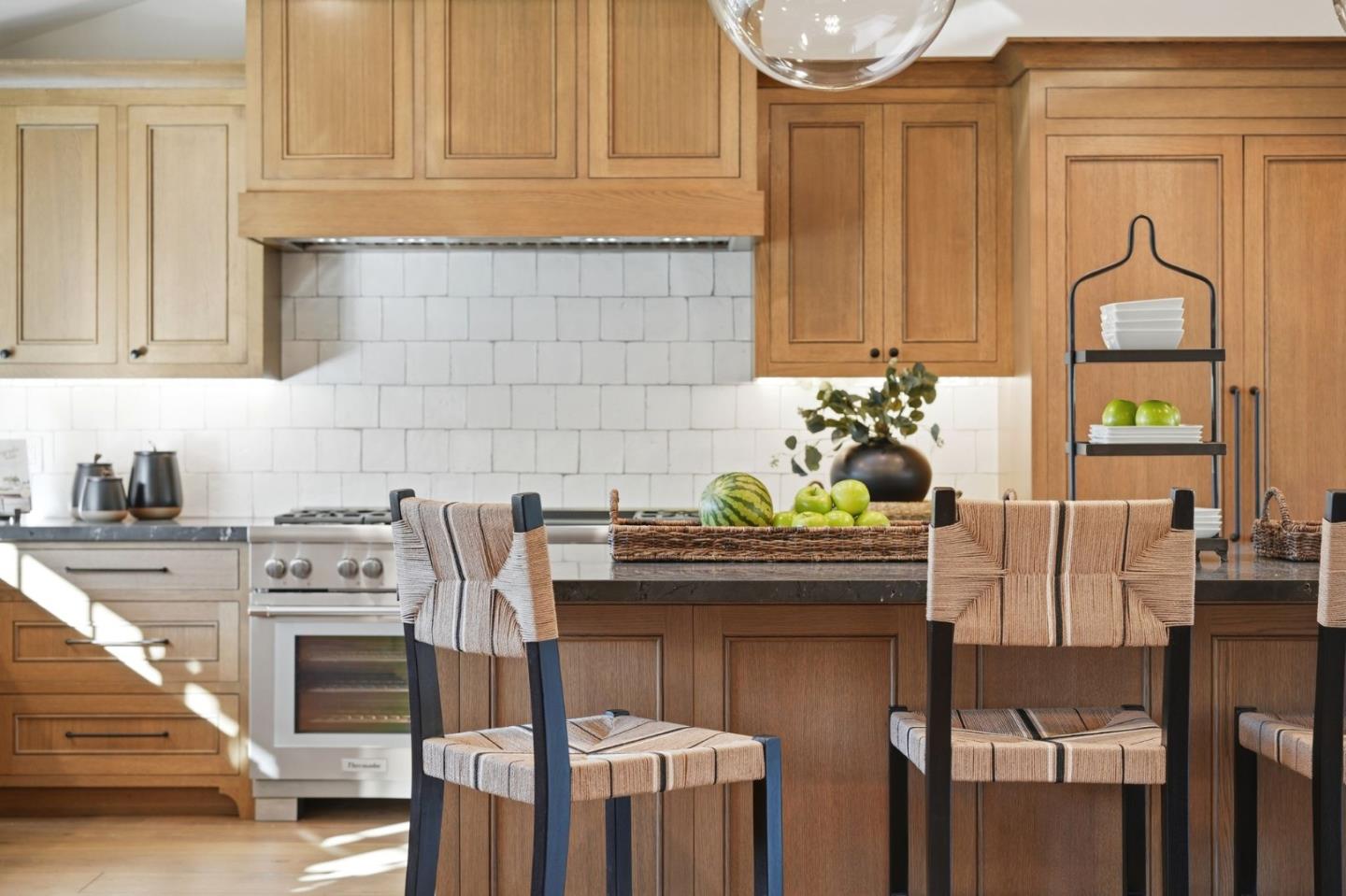 Detail Gallery Image 19 of 91 For 86 Central Ave, Los Gatos,  CA 95030 - 5 Beds | 4/1 Baths