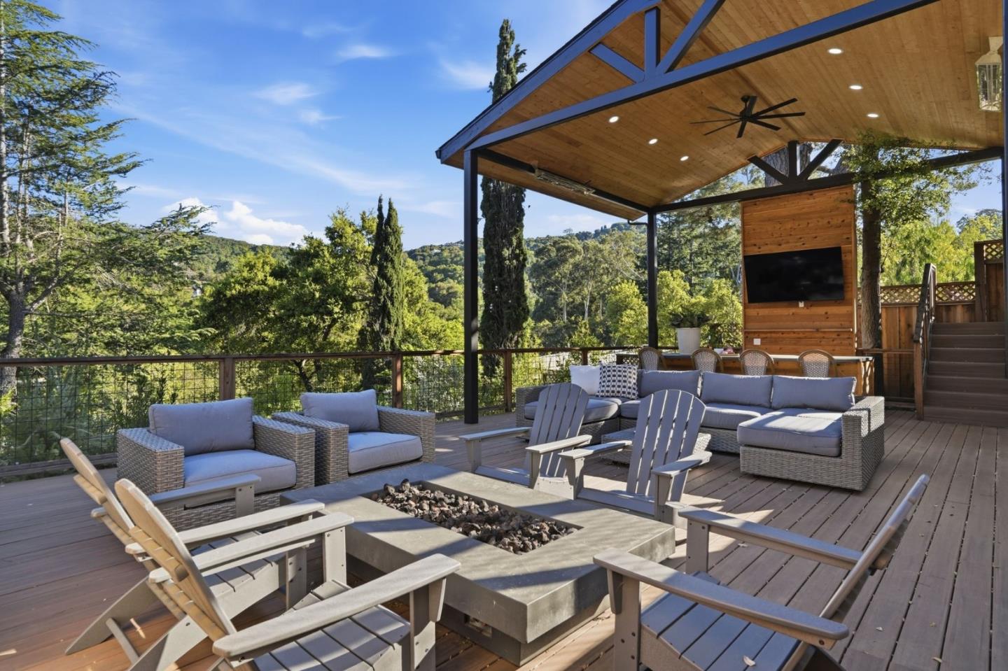 Detail Gallery Image 66 of 91 For 86 Central Ave, Los Gatos,  CA 95030 - 5 Beds | 4/1 Baths