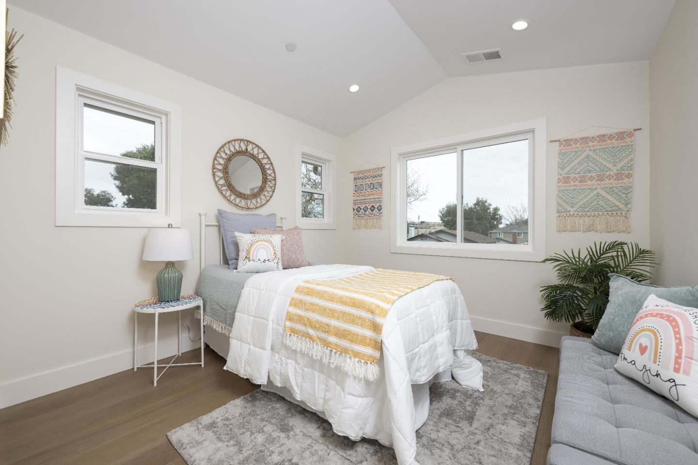 Detail Gallery Image 32 of 63 For 141 & 141b 15th Ave, San Mateo,  CA 94402 - 6 Beds | 5 Baths